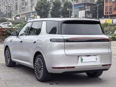 IM Motors Zhiji LS8 66 Ultra Luxury Six-Seater - фото 7