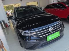 Volkswagen Tiguan L 300TSI Automatic Two-Wheel Drive Smart Comfort Edition - photo 3