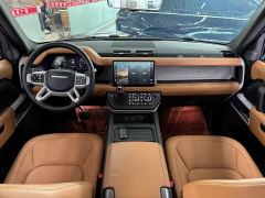 Land Rover Defender 110 3.0T P400 Dark Edition - ფოტო 10
