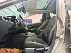 Toyota Corolla 1.2T S-CVT Elite - ფოტო 8