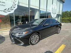 Lexus ES 200 Premium Edition - photo 1