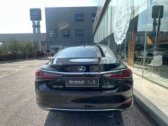 Lexus ES 200 Premium Edition - photo 9