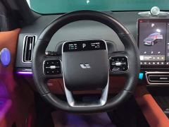 Li Auto L9 Pro - ფოტო 15
