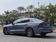 Volvo S60 B4 Smart Luxury Edition - ფოტო 9