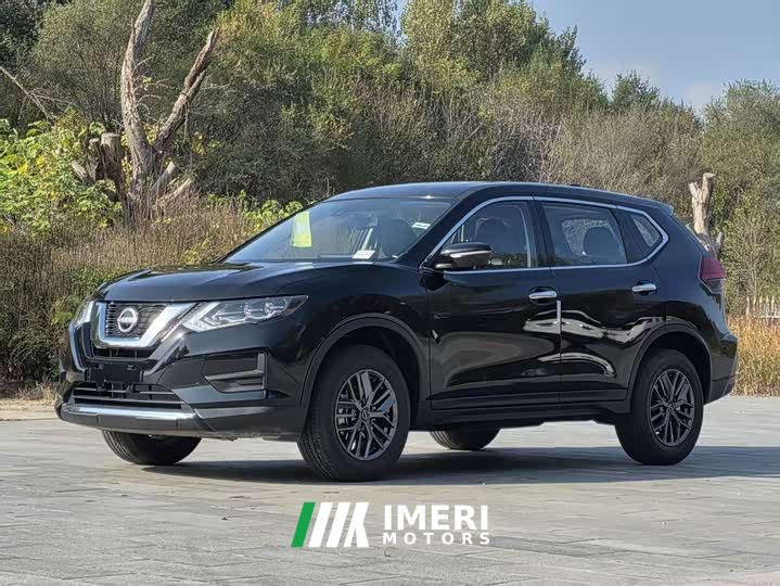 Nissan Qashqai Honor 2.0L FWD Premium - ავტომობილი ჩინეთიდან