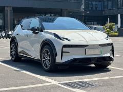 Zeekr X Four-Wheel Drive YOU Edition 4-Seater - ფოტო 3