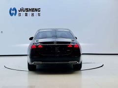 Mercedes-Benz E-Class E 300 L Luxury - photo 5