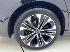 Mercedes-Benz E-Class E 300 L Luxury - photo 9