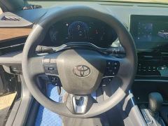 Toyota Camry 2.0L Base - photo 10