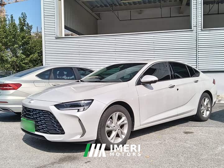 Buick Regal Facelift 25T Premium Edition - ავტომობილი ჩინეთიდან