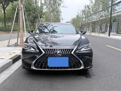 Lexus ES 200 Premium Edition - photo 2