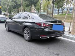 Lexus ES 200 Premium Edition - photo 3