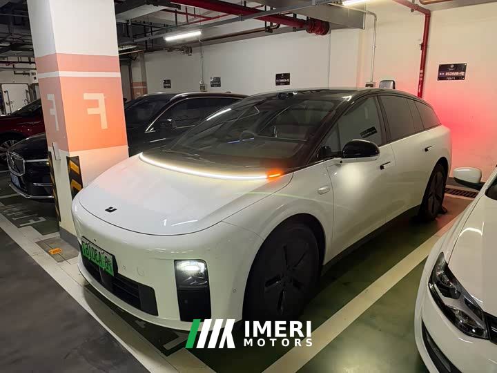 Li Auto i6 Two-Wheel Drive Standard