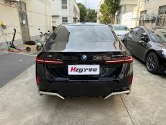 BMW i5 eDrive 35L M Sport Package - ფოტო 9
