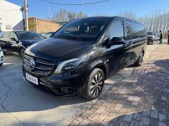 Mercedes-Benz Vito 2.0T Business Edition 7-Seater - фото 1