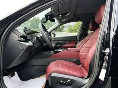 BMW 5 Series 530Li Premier M Sport Package - photo 4
