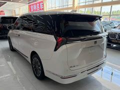 Buick GL8 Luzun Respect Edition - photo 4