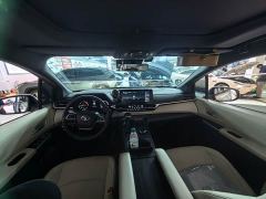 Toyota Sienna 2.5L Hybrid Premium Edition - ფოტო 7