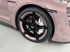 Porsche Taycan - ფოტო 17