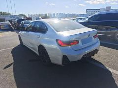 BMW 3 Series 325i M Sport Night Edition Package - ფოტო 4