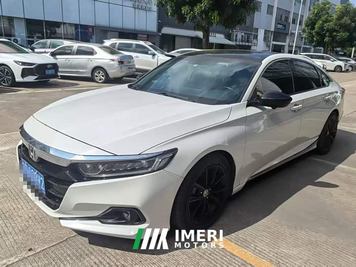 Honda Accord 260TURBO Luxury Edition