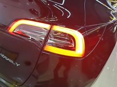 Tesla Model Y Long Range All-Wheel Drive - фото 7