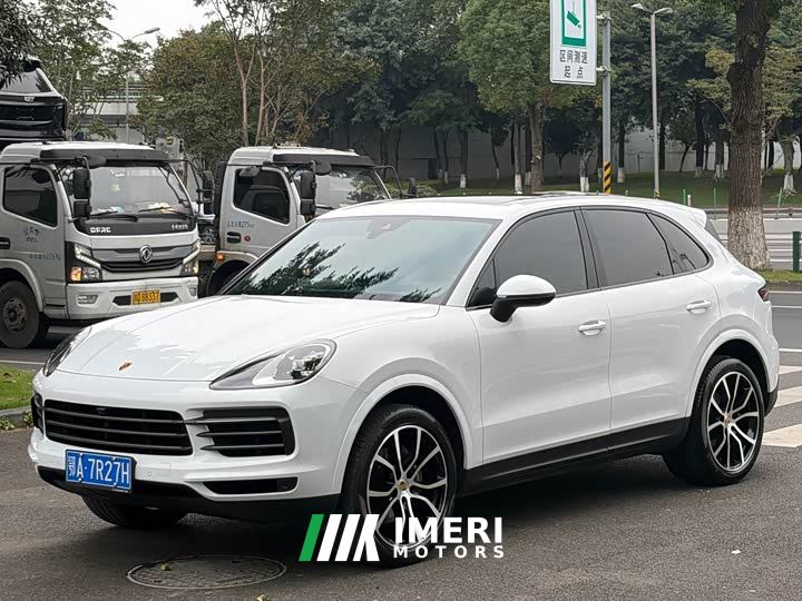 Porsche Cayenne 3.0T Platinum Edition - автомобиль из Китая
