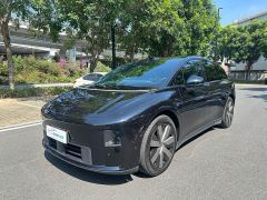 Li Auto i6 Four-Wheel Drive Standard Edition - ფოტო 1