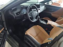 Lexus ES 200 Excellence Edition - photo 15