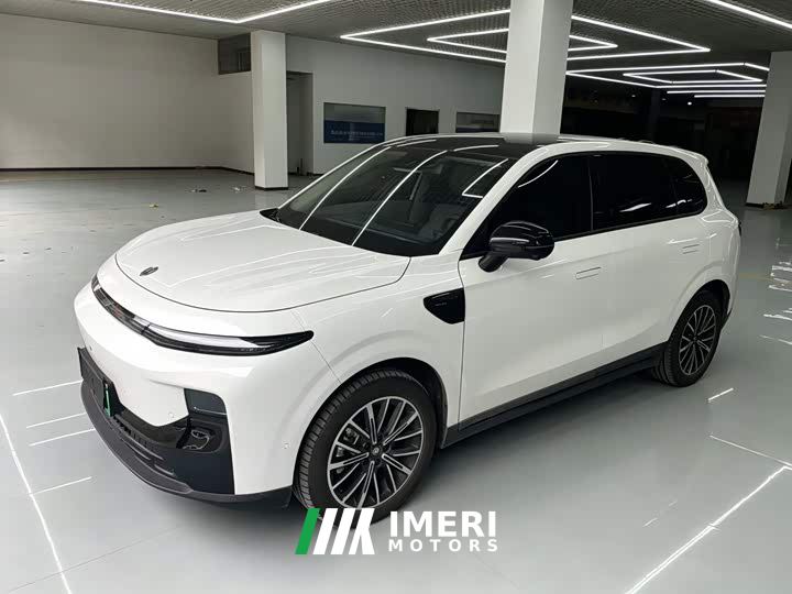 Leapmotor B10 510 Pleasure Edition - ავტომობილი ჩინეთიდან