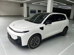 Leapmotor B10 510 Pleasure Edition - ფოტო 1