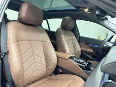 BMW 5 Series 530Li Premier M Sport Package - ფოტო 16