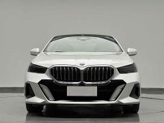 BMW 5 Series 530Li Premier M Sport Package - ფოტო 4