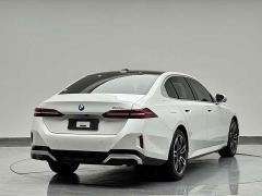 BMW 5 Series 530Li Premier M Sport Package - ფოტო 7