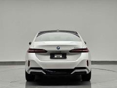 BMW 5 Series 530Li Premier M Sport Package - ფოტო 8