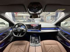 BMW 5 Series 530Li Premier M Sport Package - ფოტო 9