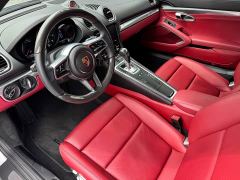Porsche 718 Cayman 2.0T - photo 14