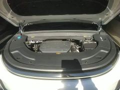 Li Auto L7 Pro - ფოტო 19