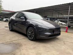 Tesla Model Y Long Range All-Wheel Drive - фото 3
