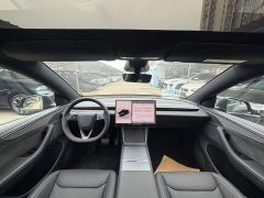 Tesla Model Y Long Range All-Wheel Drive - фото 5