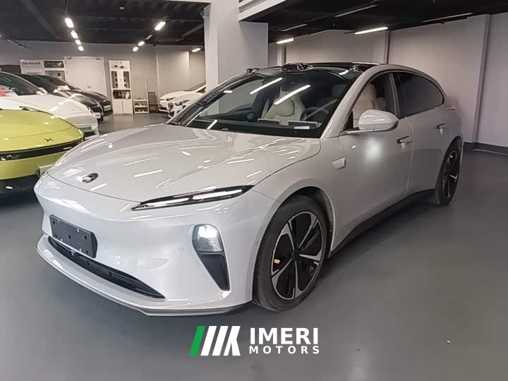 Nio ET5T 75kWh Touring - car from China