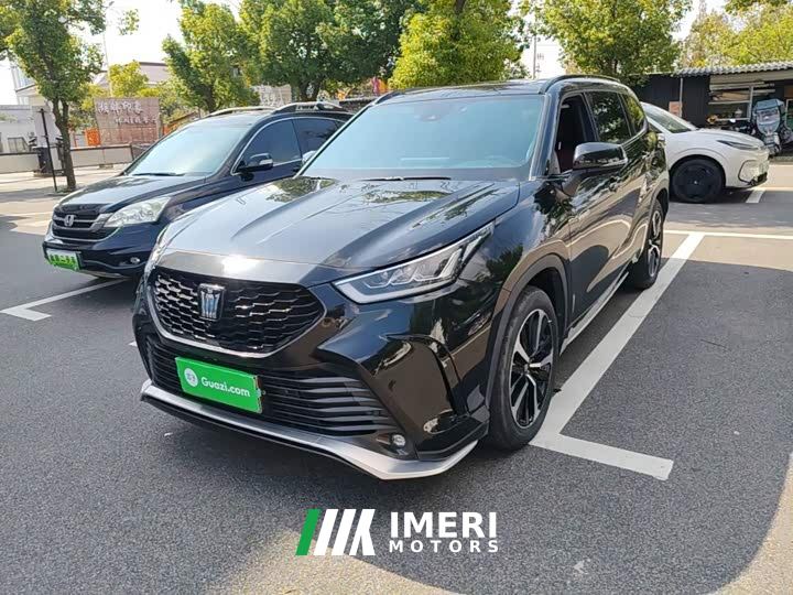 Toyota Crown Venza 2.5L HEV AWD Premier - ავტომობილი ჩინეთიდან