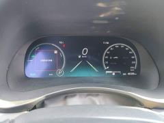Toyota Crown Venza 2.5L HEV AWD Premier - ფოტო 11