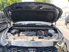Toyota Crown Venza 2.5L HEV AWD Premier - ფოტო 19