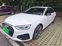 Audi A4L 40 TFSI Luxury Dynamic - ფოტო 1