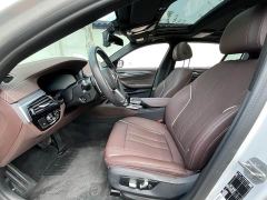 BMW 5 Series 530Li Premier M Sport Package - фото 9