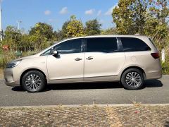 Buick GL8 Land Executive Cabin 652T Luxury - фото 3