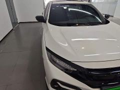 Honda Civic Hatchback 220 Turbo CVT Trendy Control - ფოტო 3