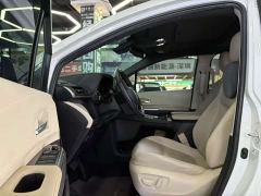 Toyota Sienna 2.5L Hybrid Premium Edition - фото 15
