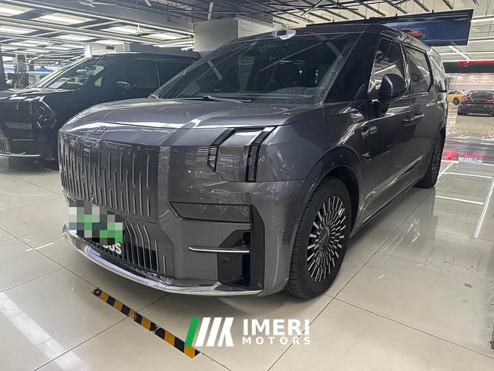 Zeekr 009 Six-Seat Executive AWD 108kWh - ავტომობილი ჩინეთიდან